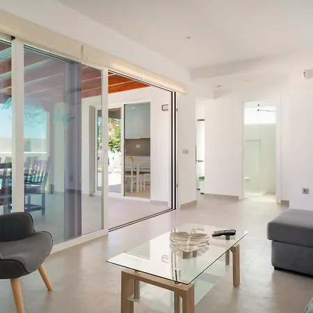 Casa Dolores By Optima * Playa Blanca